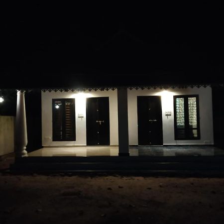 Marari Secret Beach Yoga Homestay 马拉利库兰 外观 照片